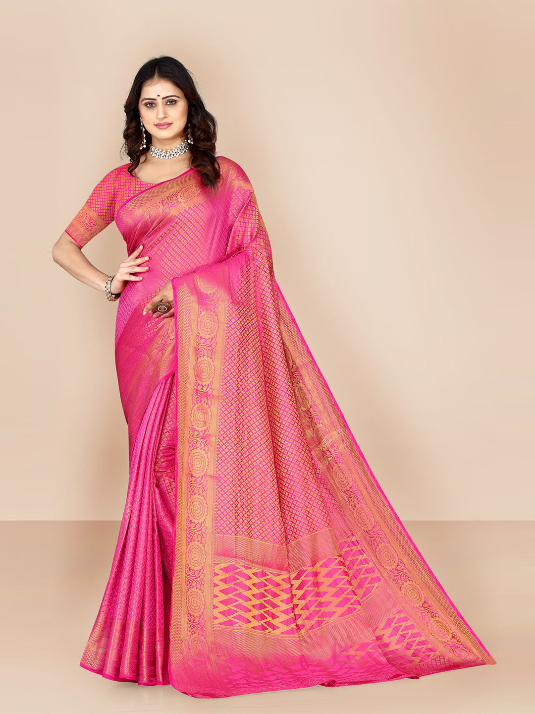 

VAIRAGEE Pink & Gold-Toned Ethnic Motifs Zari Pure Silk Kanjeevaram Saree