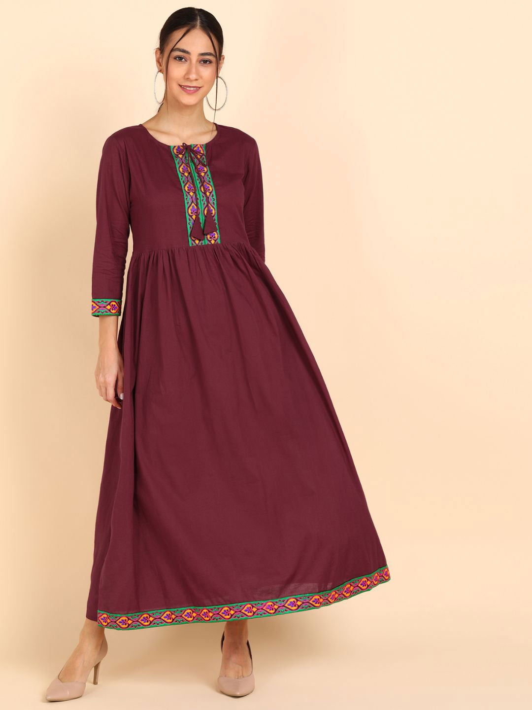 

VEDANA Maroon Maxi Dress