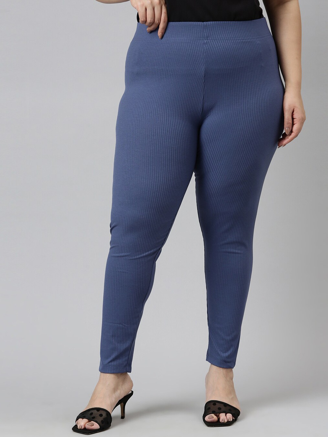 

Go Colors Women Blue Solid Slim-Fit Ankle-Length Leggings