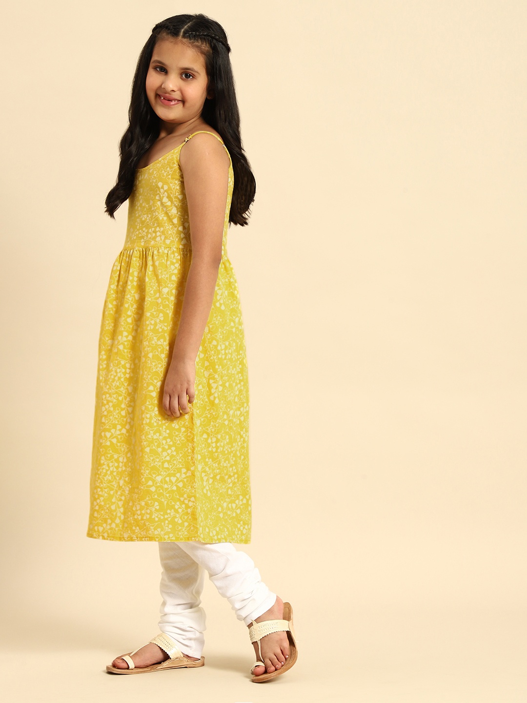

House of Pataudi Girls Yellow Ethnic Motifs Printed Pure Cotton A-Line Kurta