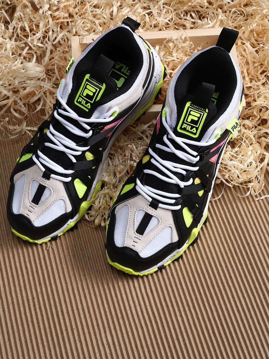 

FILA Men White Colourblocked PU EXCURSION Sneakers
