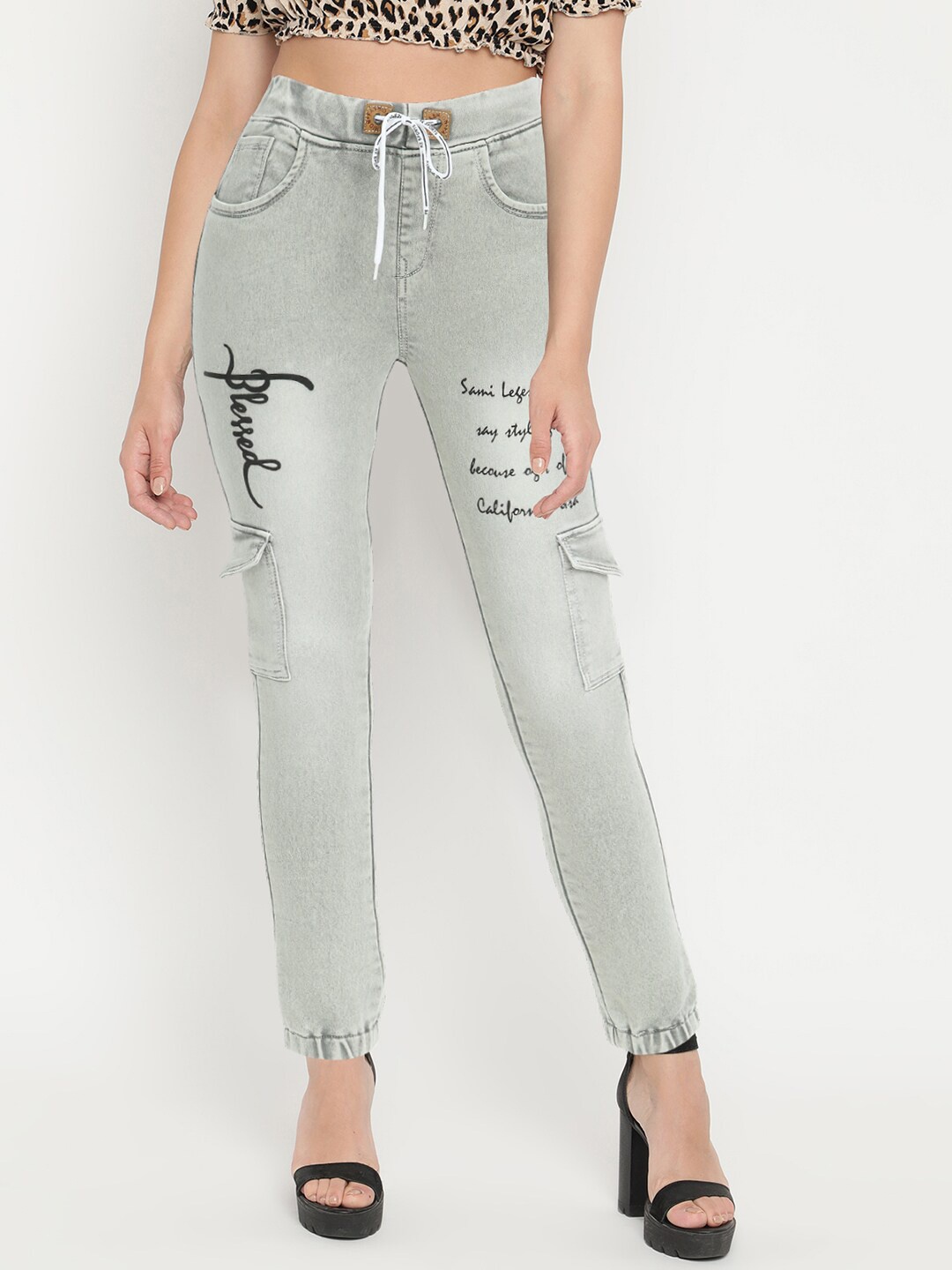 

V2 Value & Variety Women Beige Solid Slim-Fit Cotton Denim Jeggings