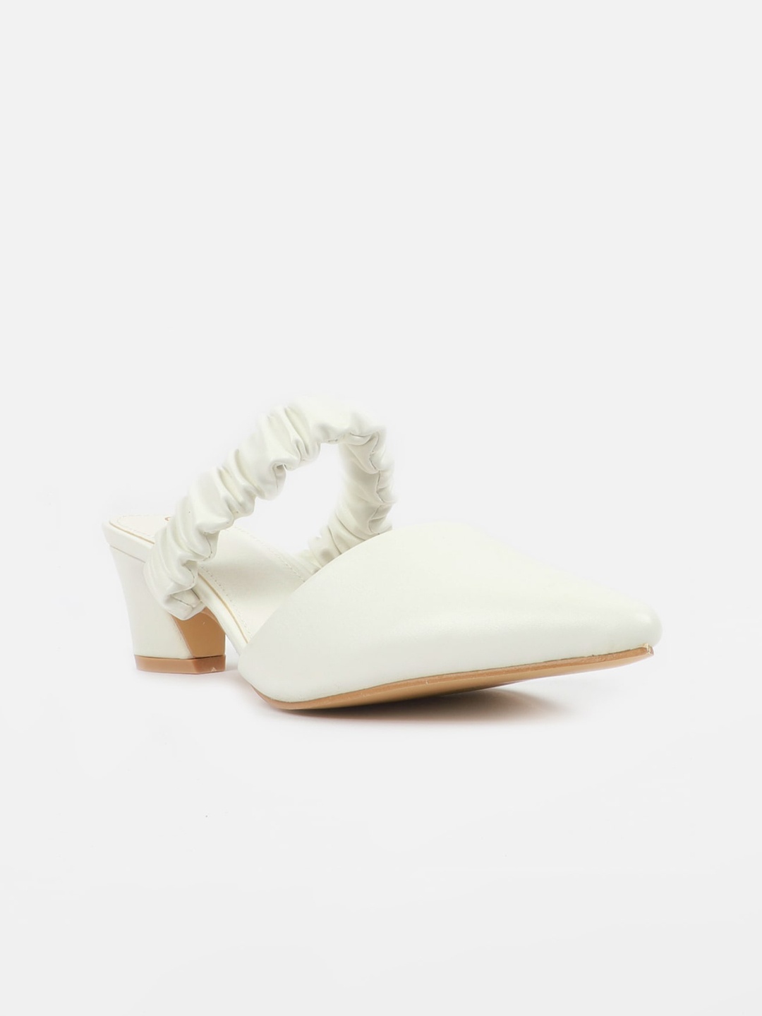 

Carlton London White Block Mary Janes