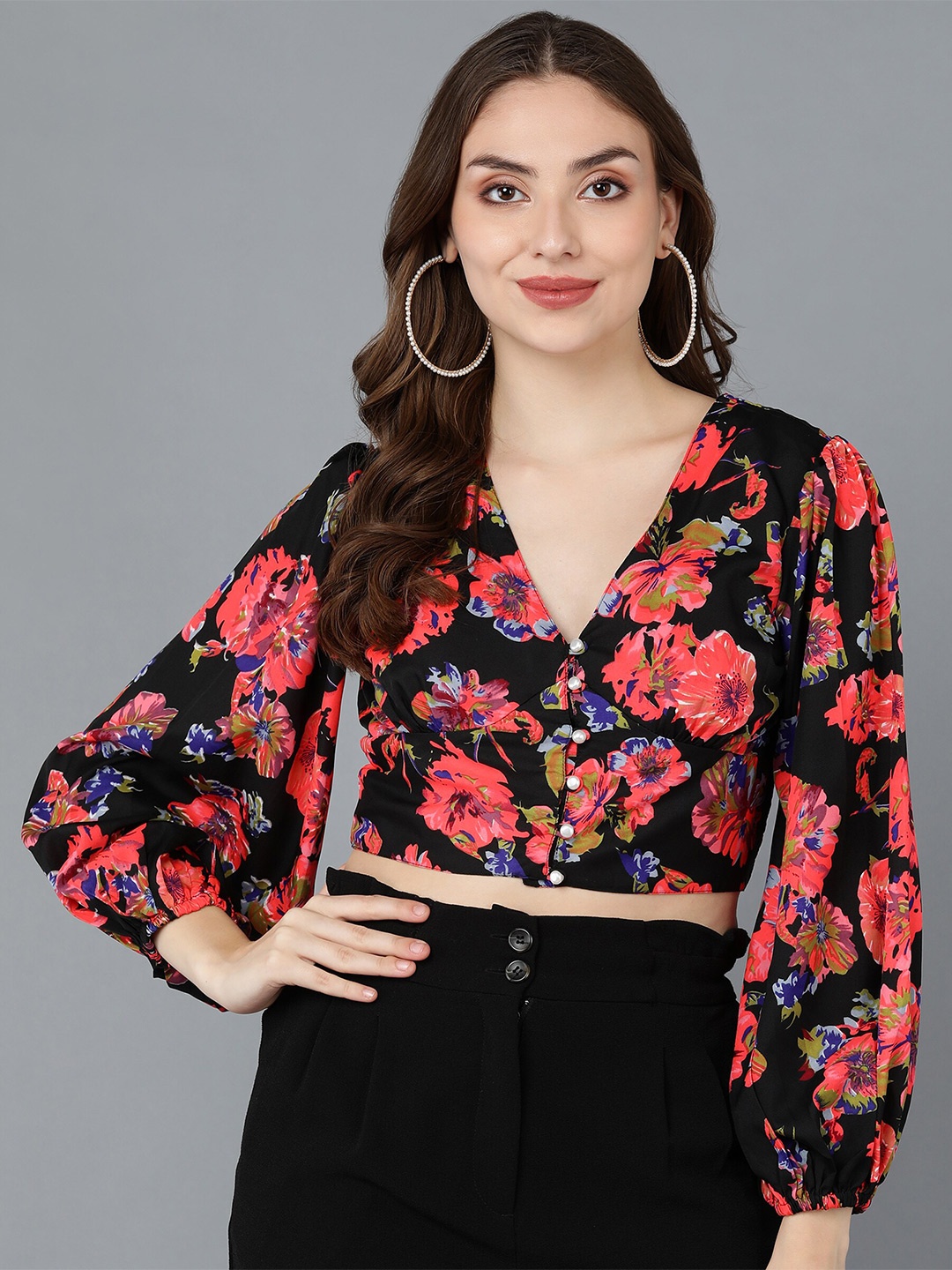 

ZNX Clothing Black Floral Print Crepe Crop Top