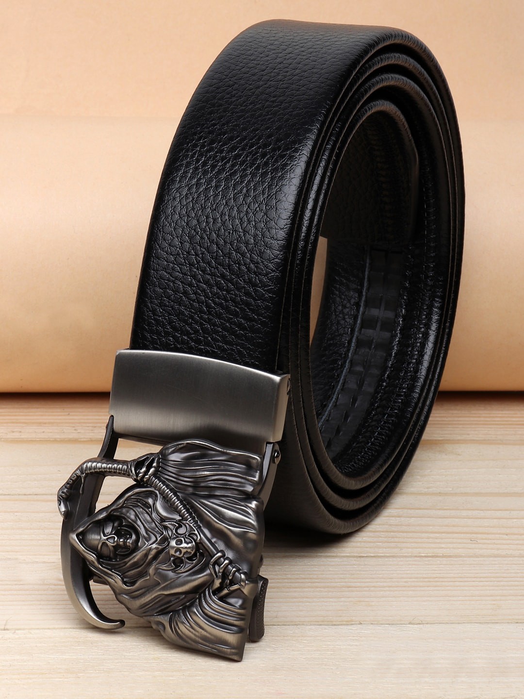 

ZORO Men Black Textured PU Belt