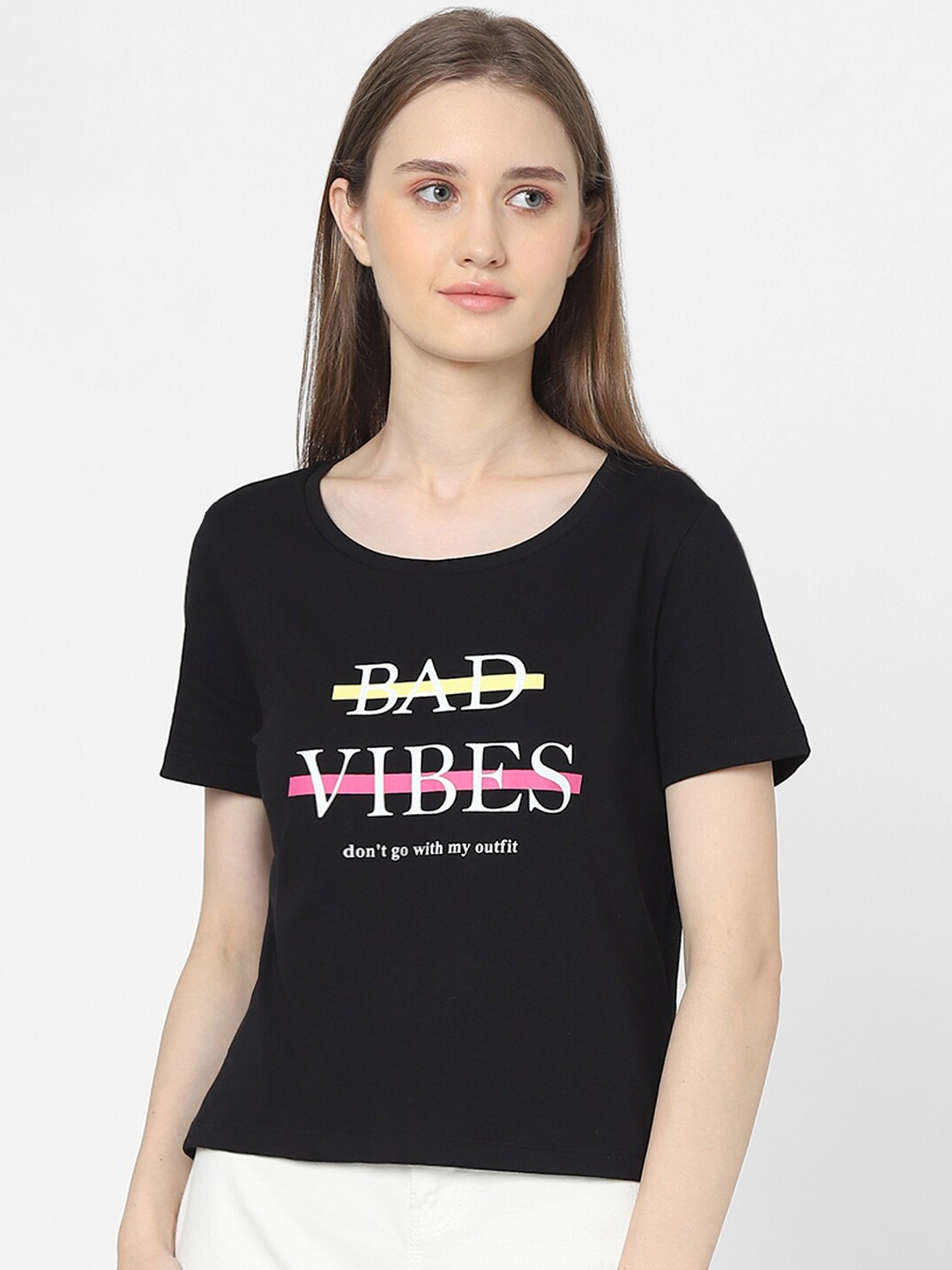 

Vero Moda Women Black Typography Extended Sleeves Applique T-shirt