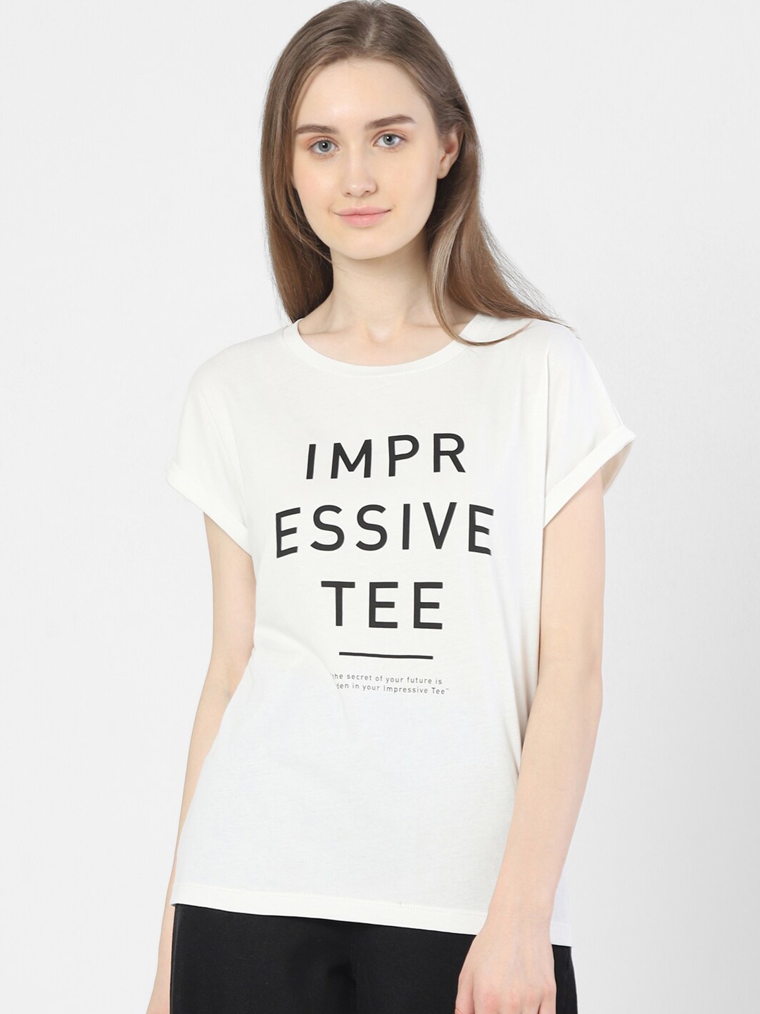 

Vero Moda Women White Typography Printed Extended Sleeves T-shirt