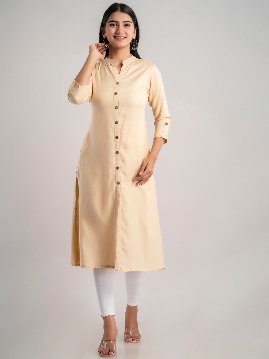 

MAUKA Women Beige Thread Work Kurta