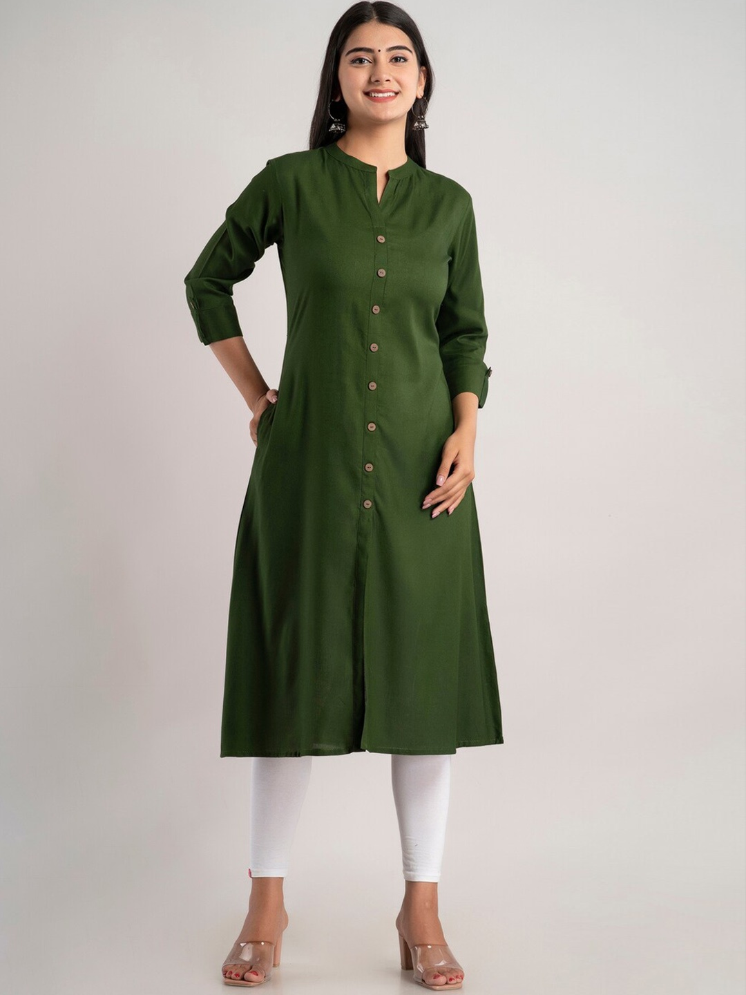 

MAUKA Women Green Geometric Cold-Shoulder Sleeves Kurta