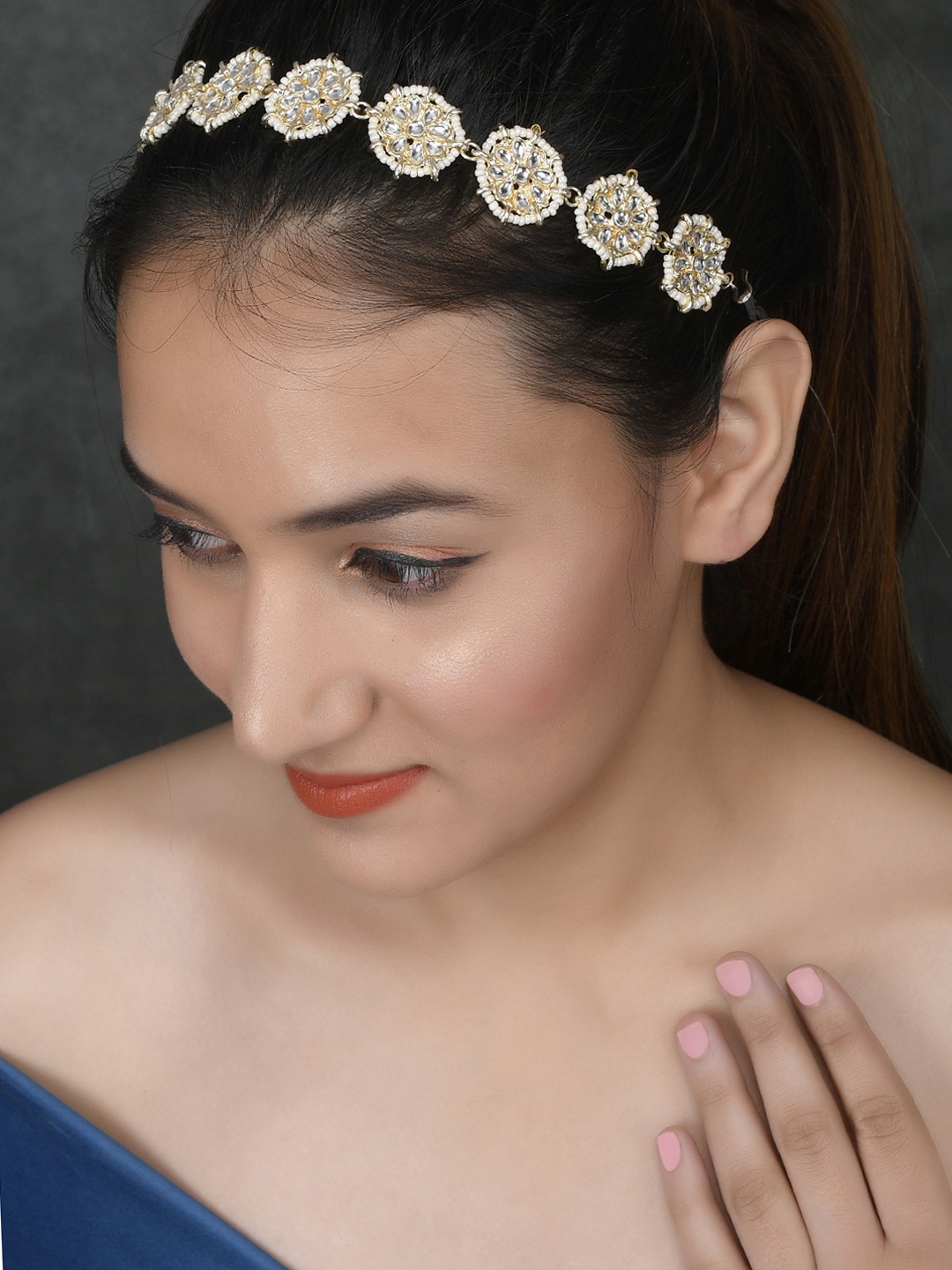 

Sanjog Gold-Plated White Kundan-Studded Sheeshphool Hairband Matha Patti