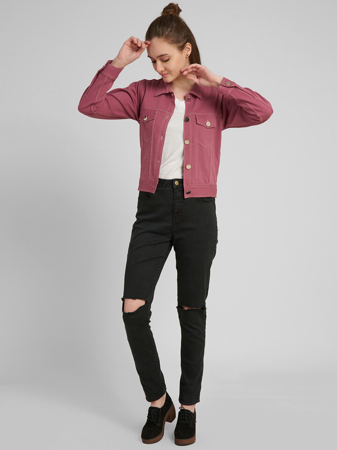 

aturabi Women Pink Floral Denim Jacket with Embroidered