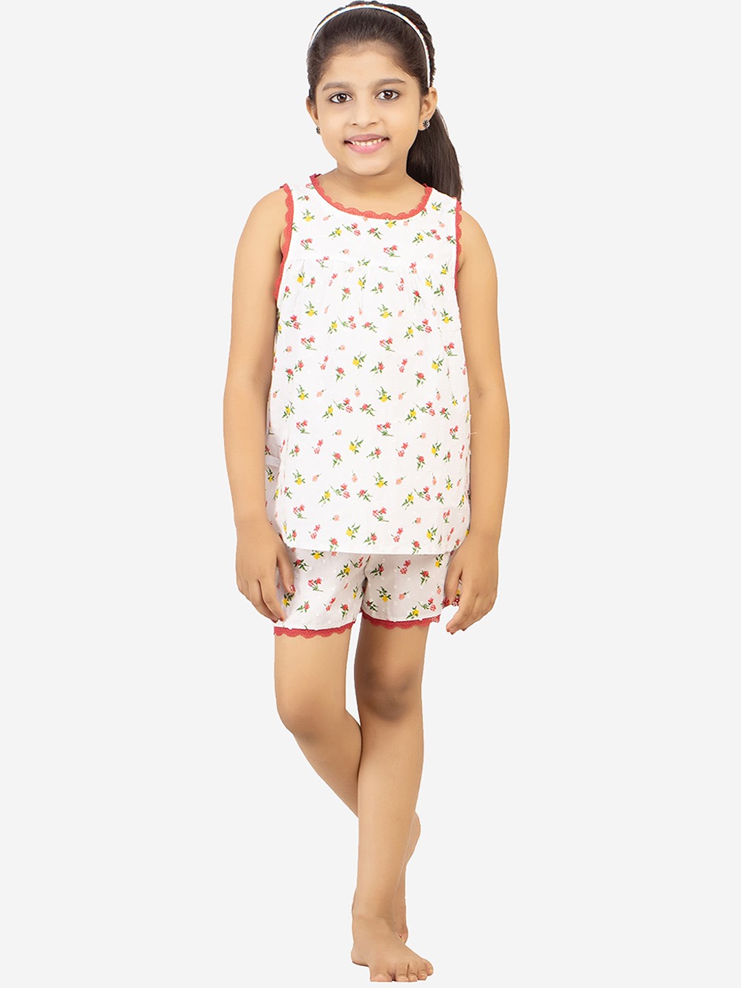 

BStories Girls White & Green Printed Night suit