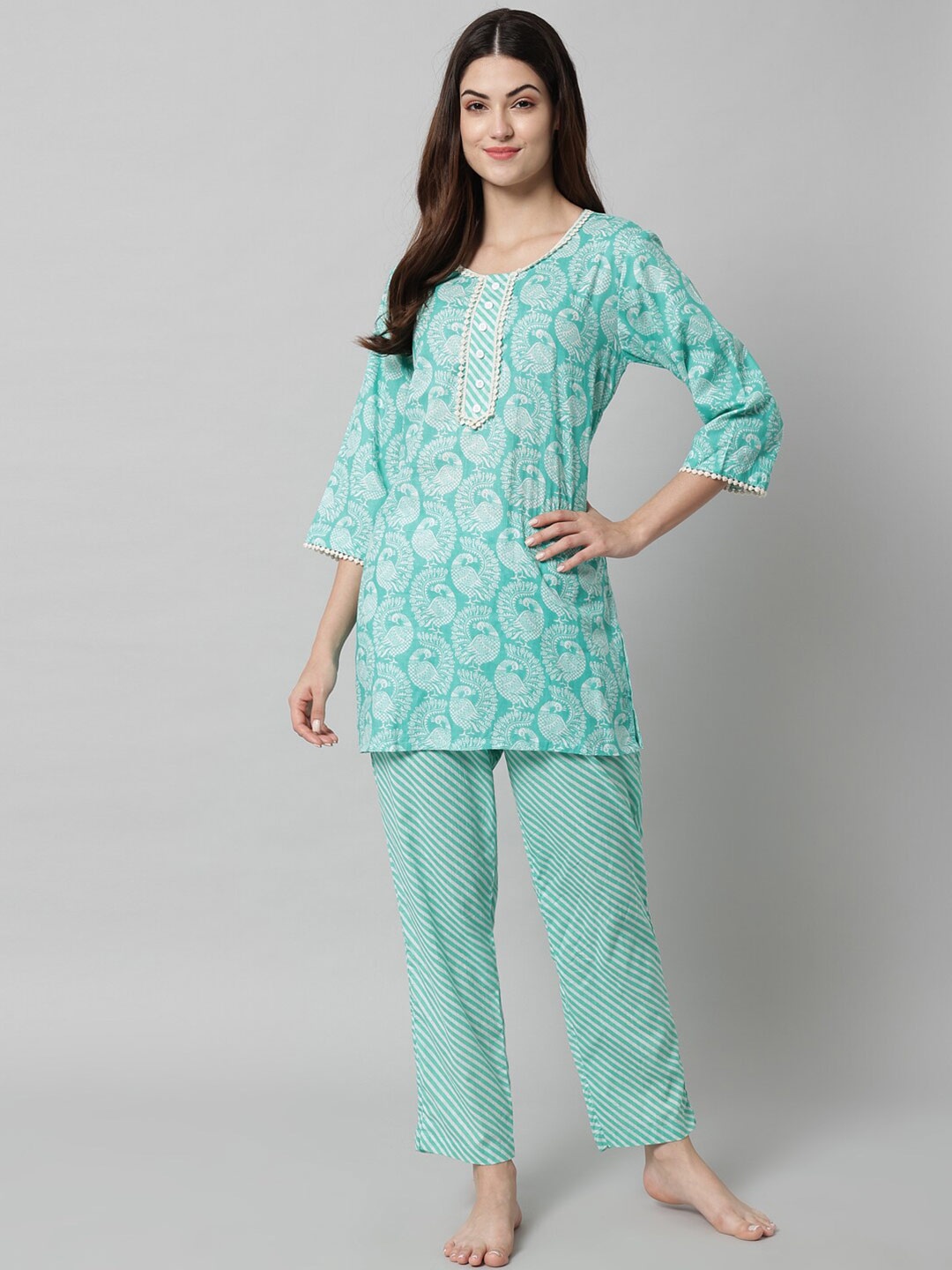 

SEPHANI Sea Green Printed Nightdress
