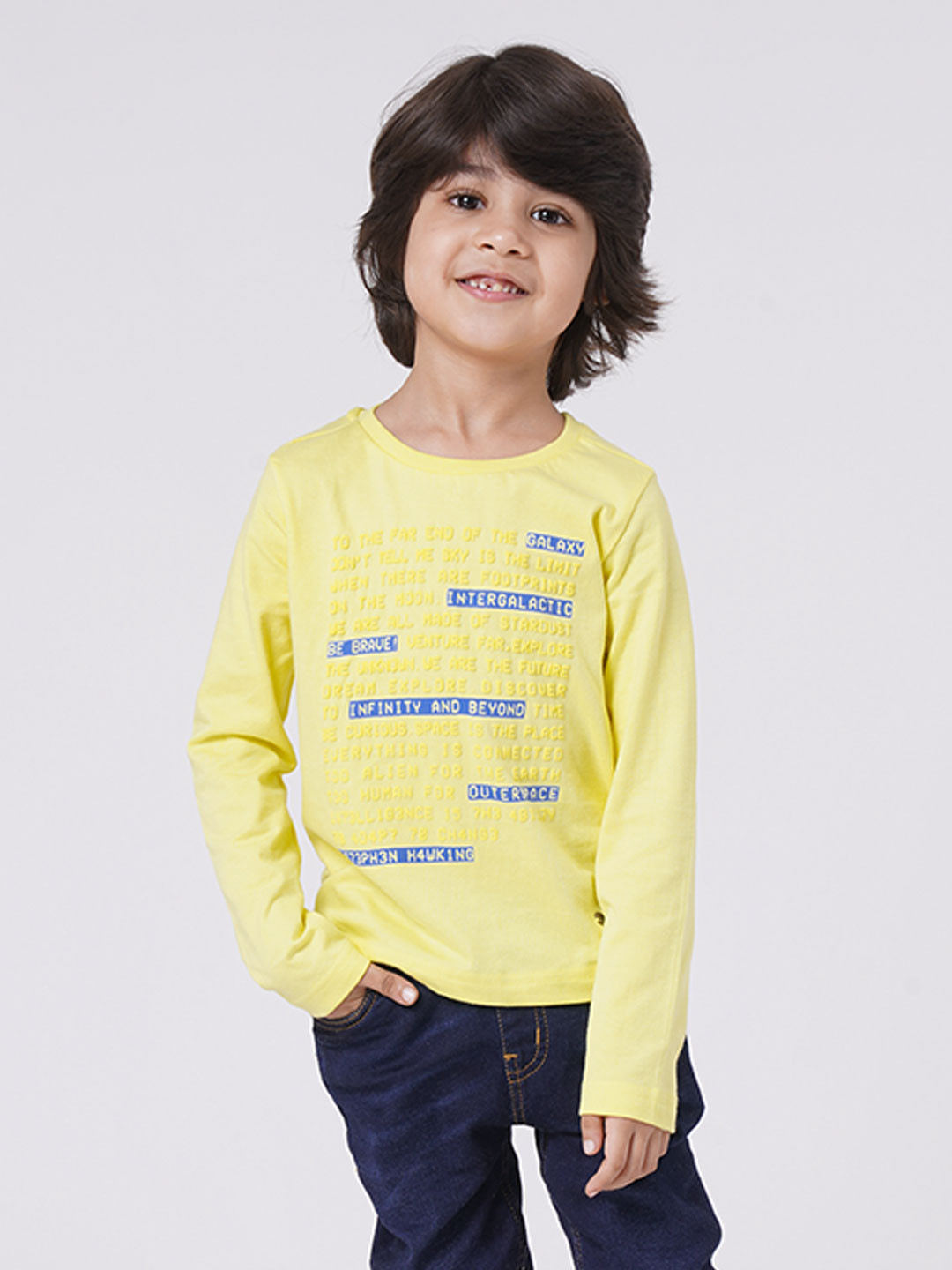 

Ed-a-Mamma Boys Yellow Typography Printed V-Neck Applique T-shirt