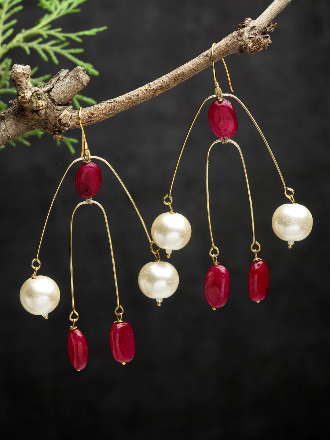 

DUGRISTYLE Red Classic Drop Earrings