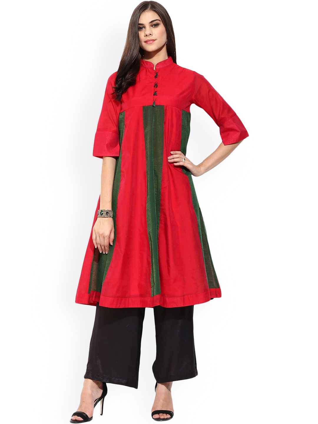 

SASSAFRAS Women Red & Green Colourblocked Anarkali Kurta