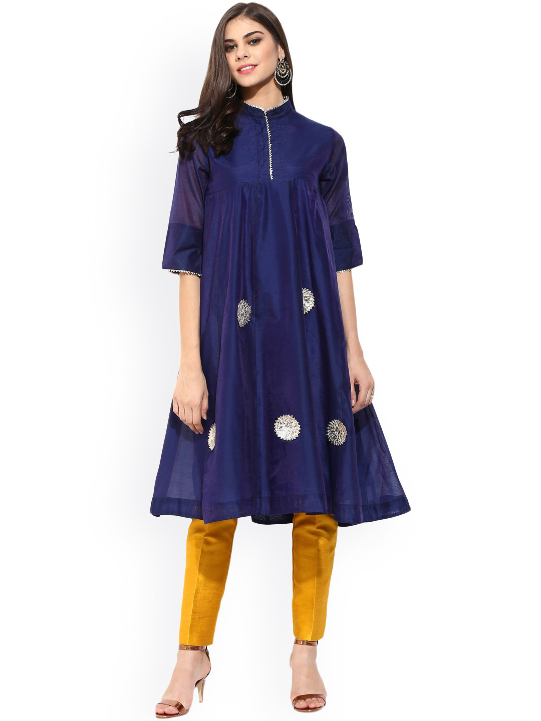 

SASSAFRAS Women Navy Anarkali Kurta, Navy blue