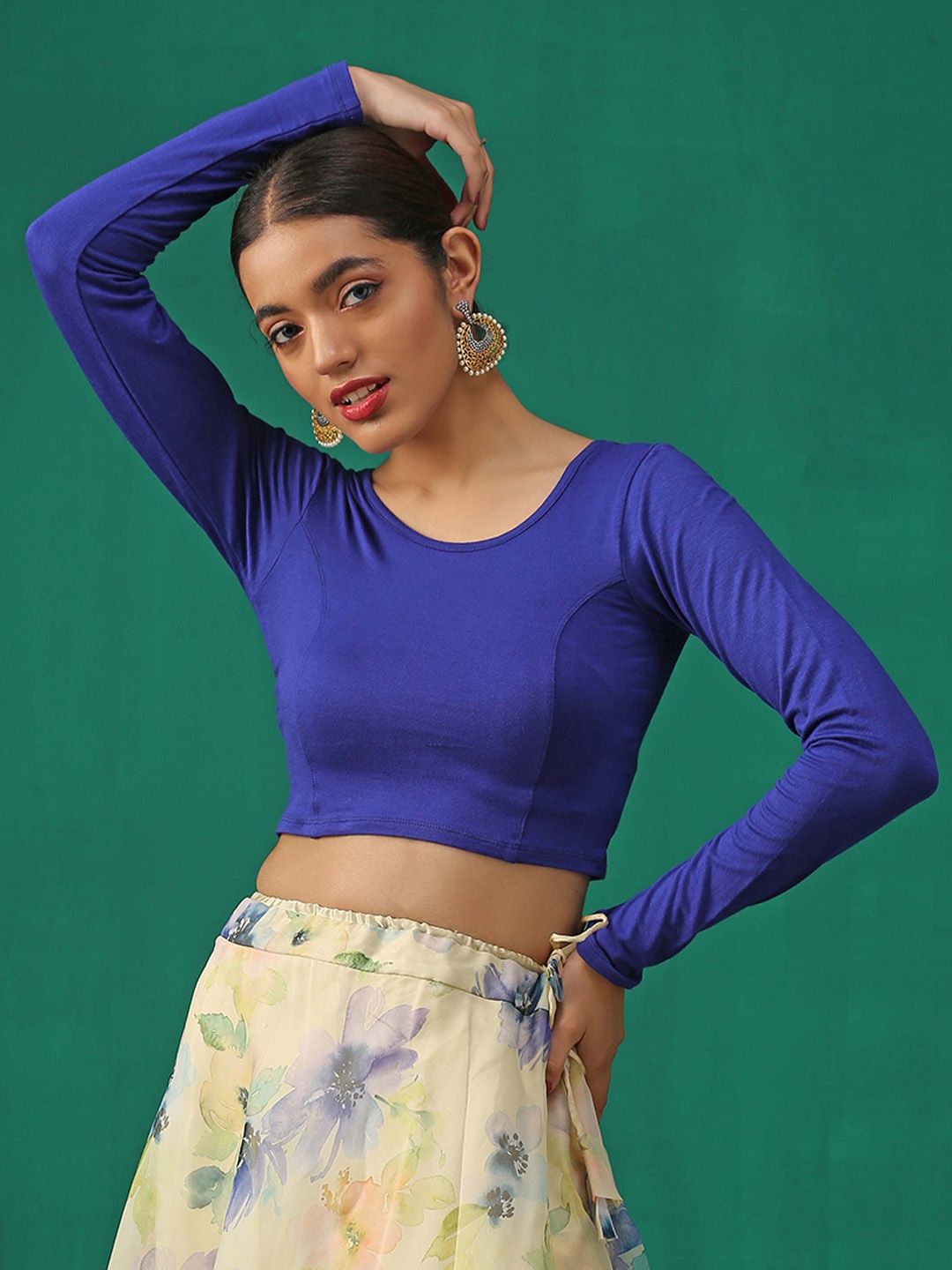 

Triyah Women Cobalt Blue Solid Stretch Saree Blouse