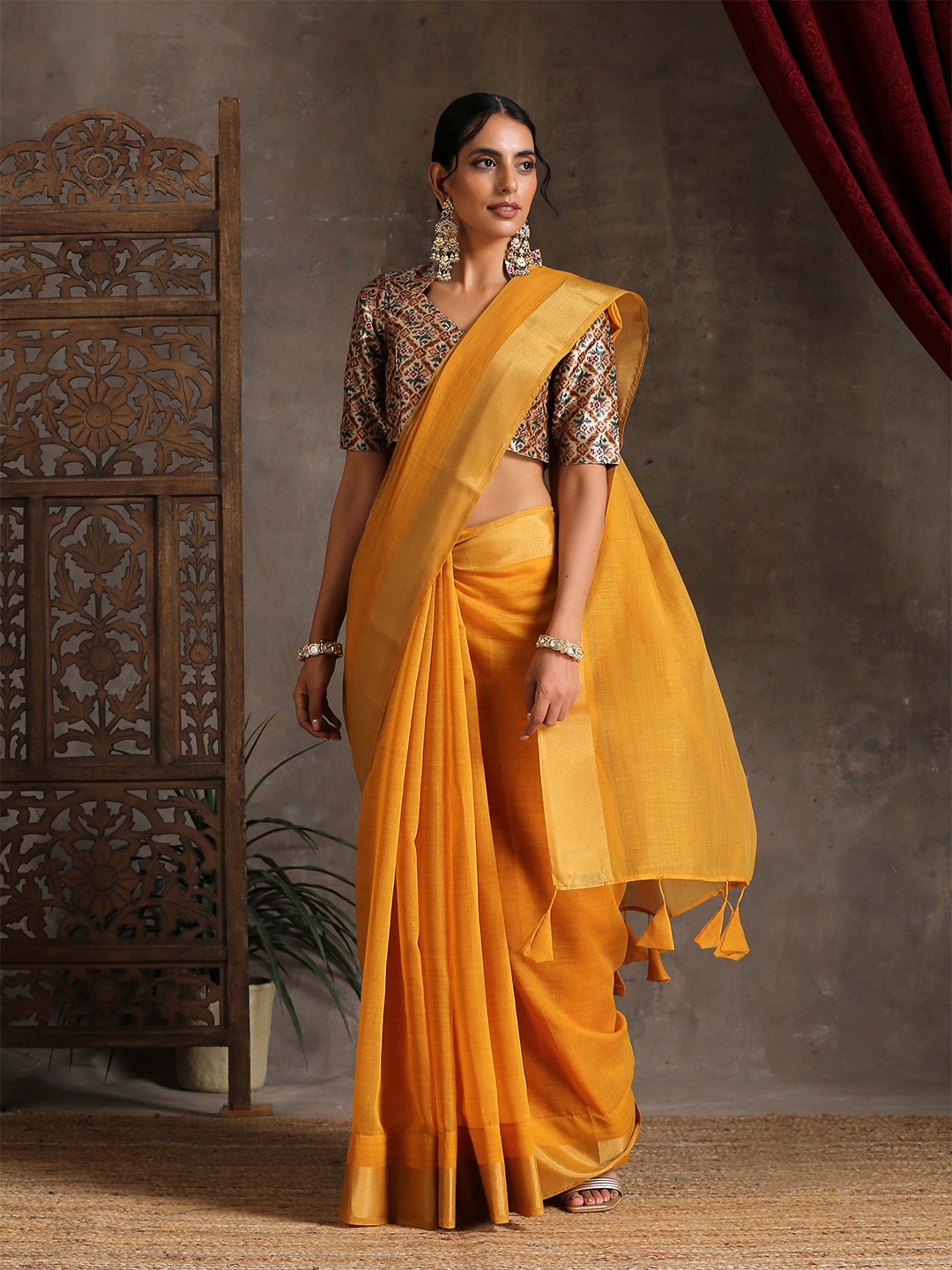 

Triyah Mustard Zari Pure Cotton Saree