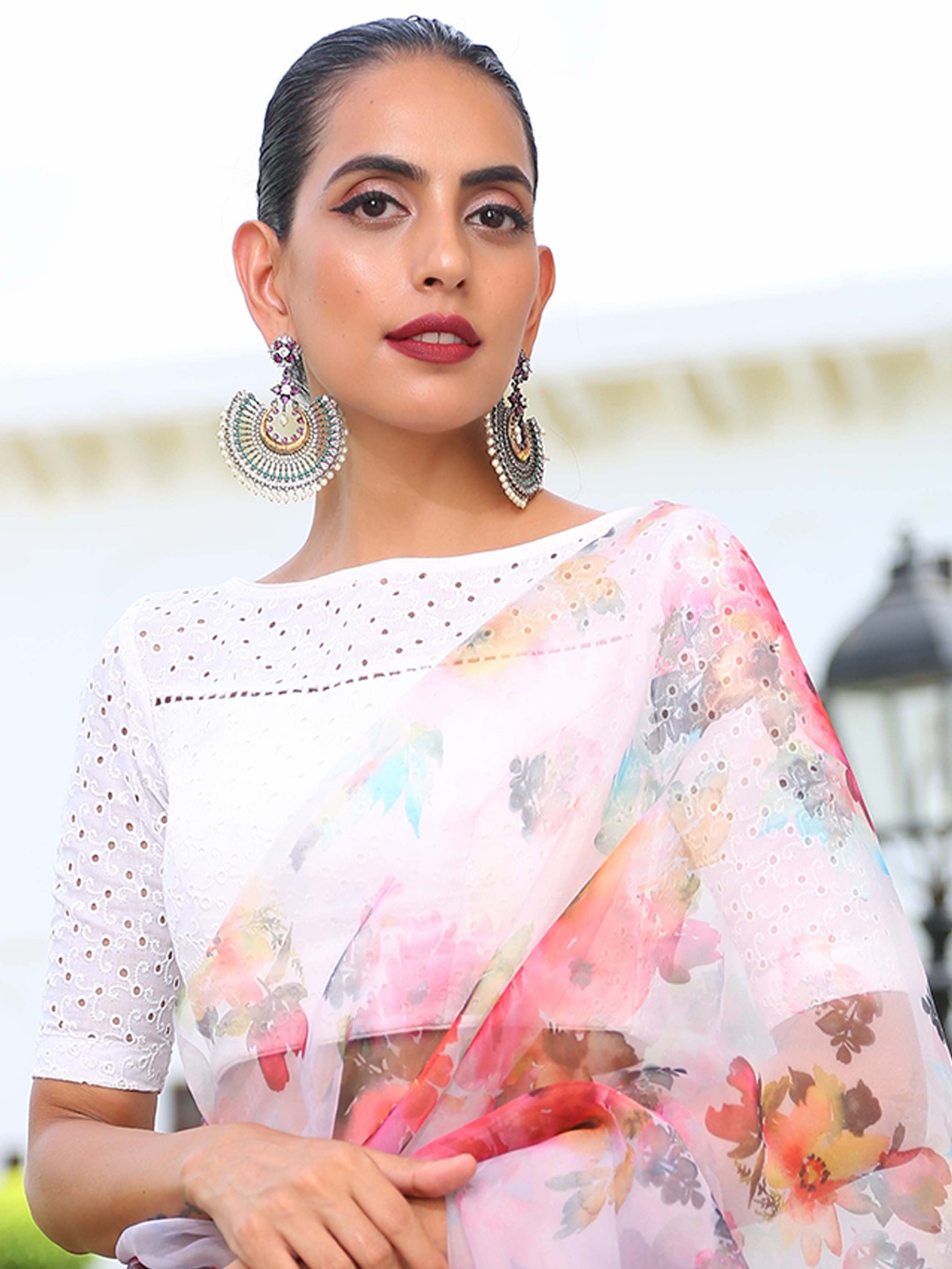 

Triyah White Embroidered Cotton Saree Blouse