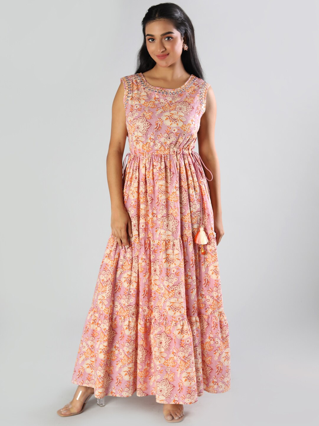 

taruni Women Pink Floral Printed Floral Kurta