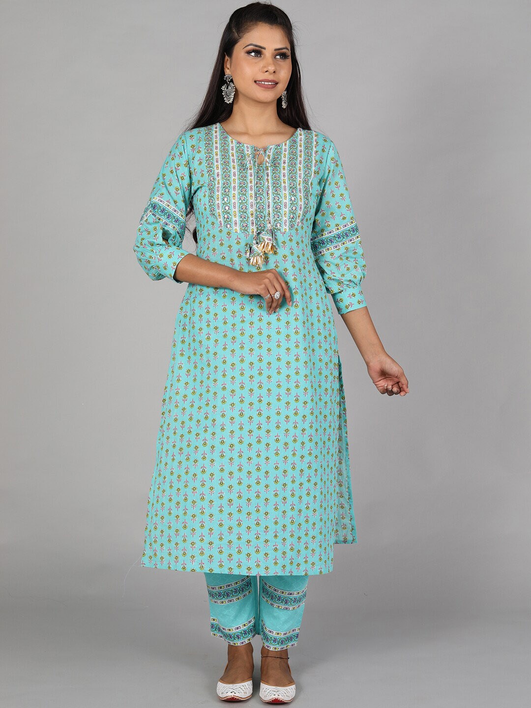 

taruni Women Green Floral Printed Sequinned Pure Cotton Kurta with Trousers