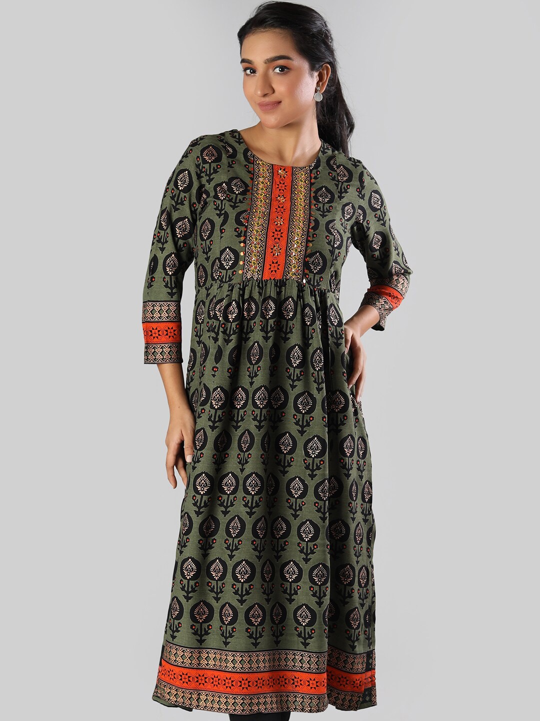 

taruni Women Green Floral Printed Kurta