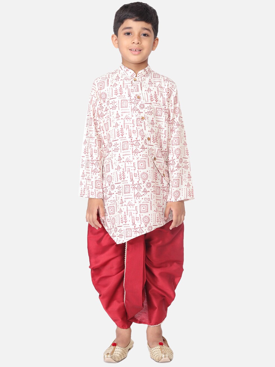 

TABARD Boys Red Flared Sleeves Thread Work Kurta