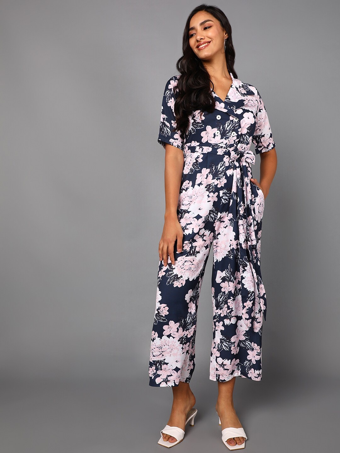

AHIKA Navy Blue & Off White Printed Basic Jumpsuit