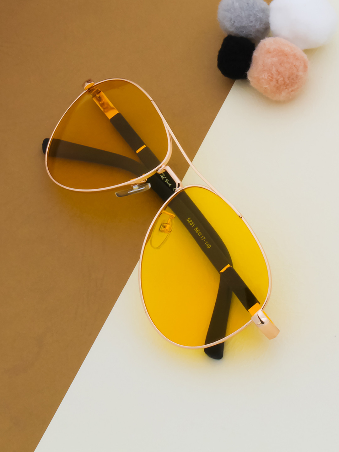 

Ted Smith Unisex Yellow Lens & Gold-Toned Aviator Sunglasses with UV Protected Lens