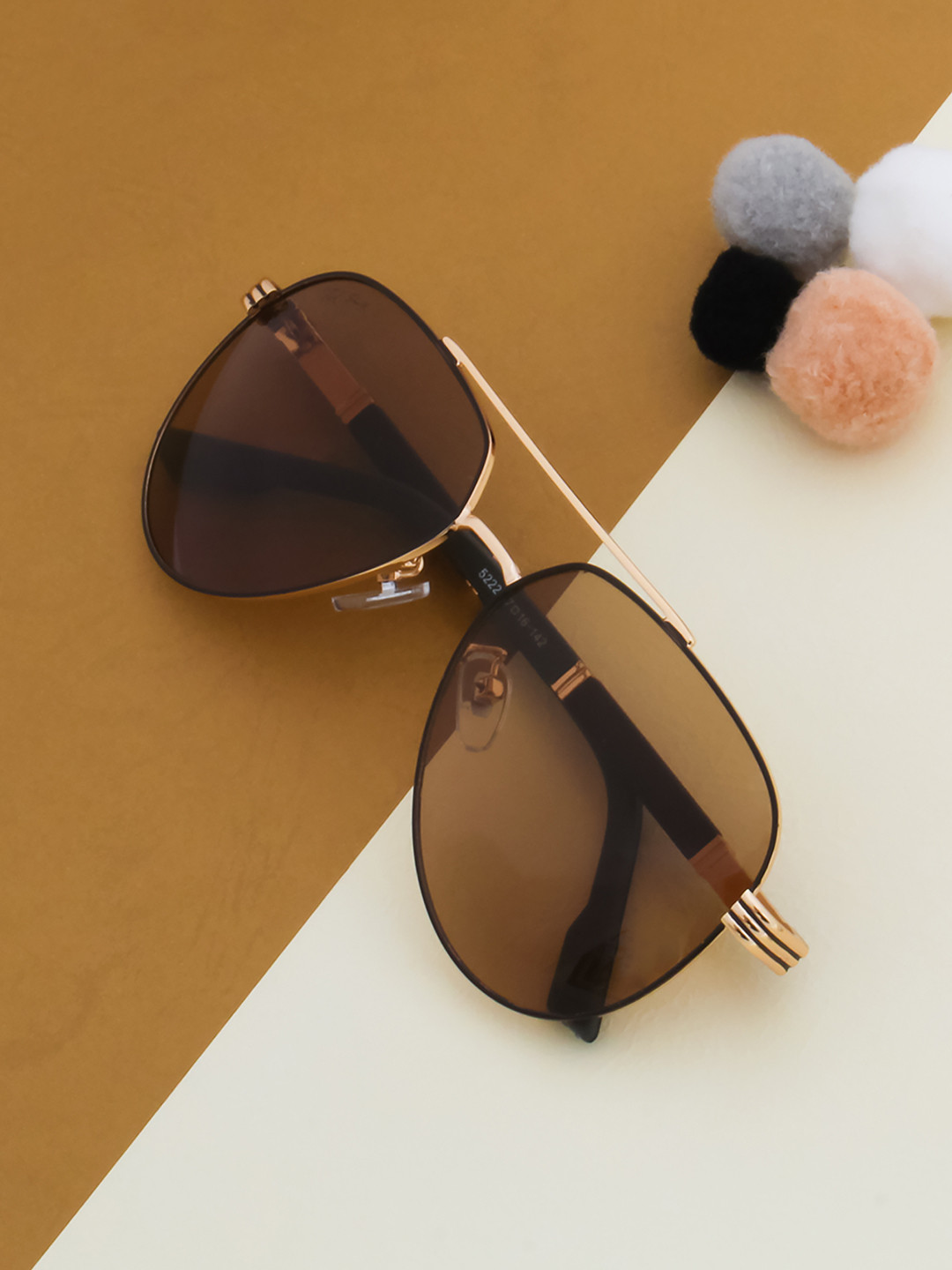 

Ted Smith Unisex Brown Lens & Black Aviator Sunglasses with UV Protected Lens
