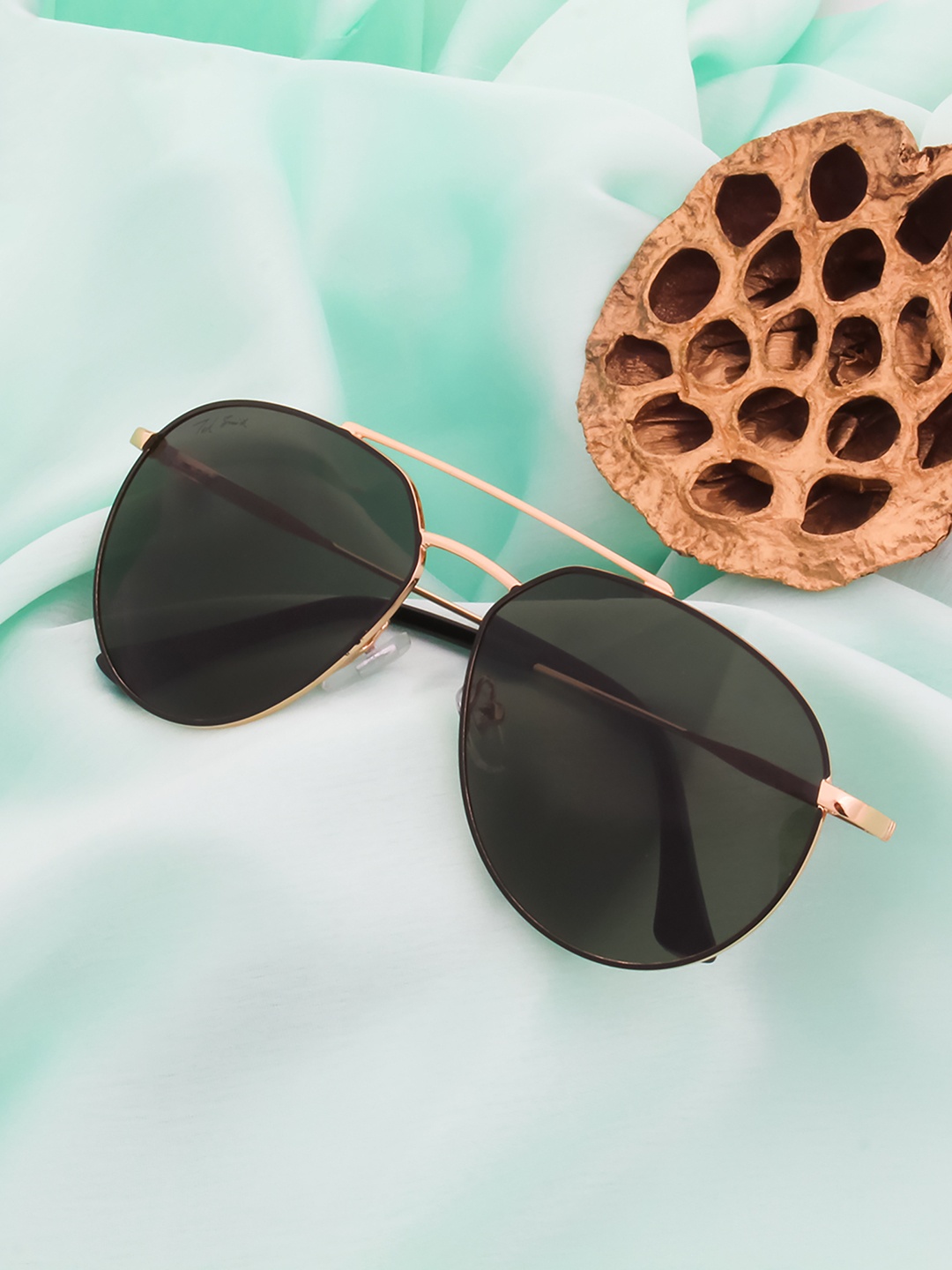 

Ted Smith Unisex Green Lens & Gold-Toned Aviator Sunglasses with UV Protected Lens