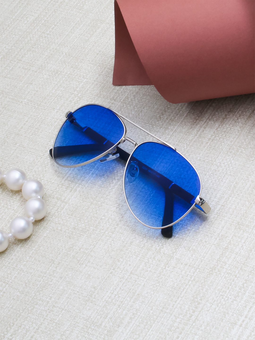 

Ted Smith Unisex Blue Lens & Silver-Toned Aviator Sunglasses with UV Protected Lens