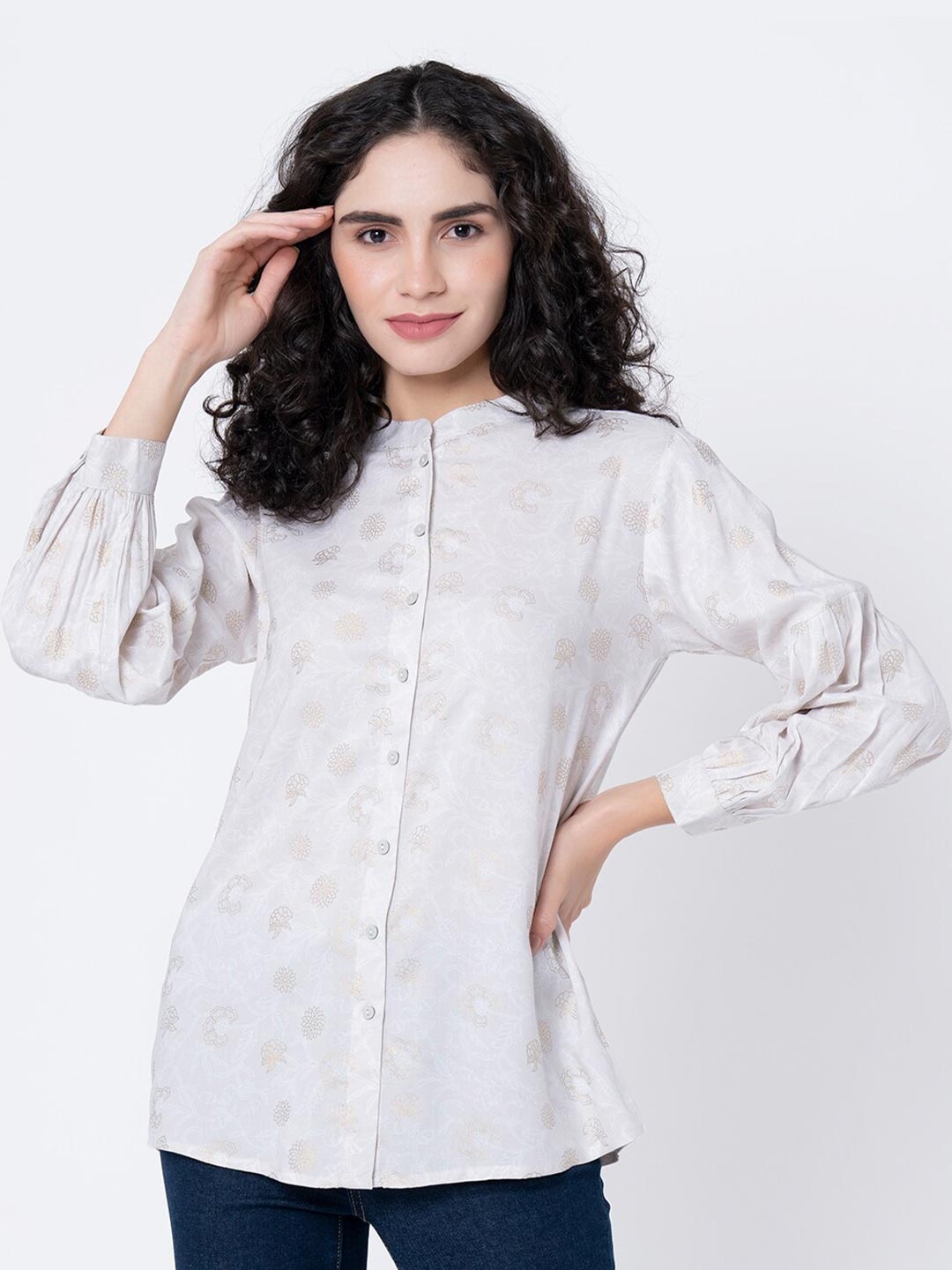 

Mode by Red Tape Grey Floral Print Mandarin Collar Top