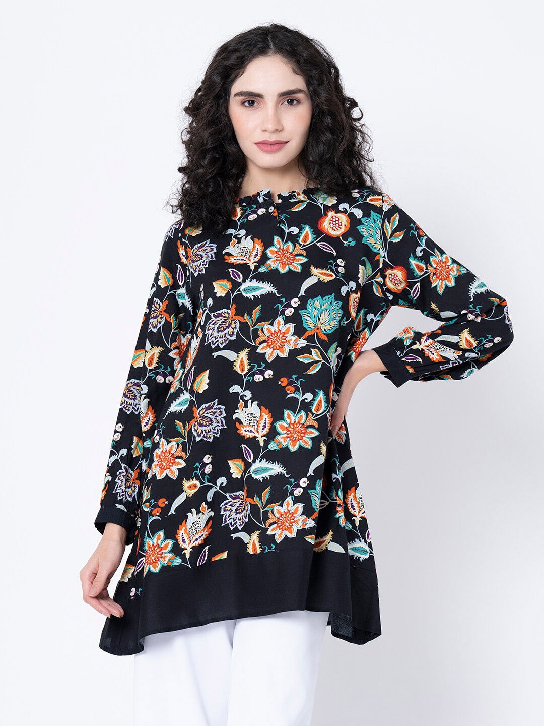 

Mode by Red Tape Black Floral Print Top