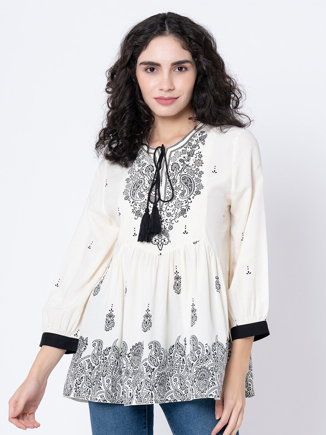 

Mode by Red Tape Off White Print Top