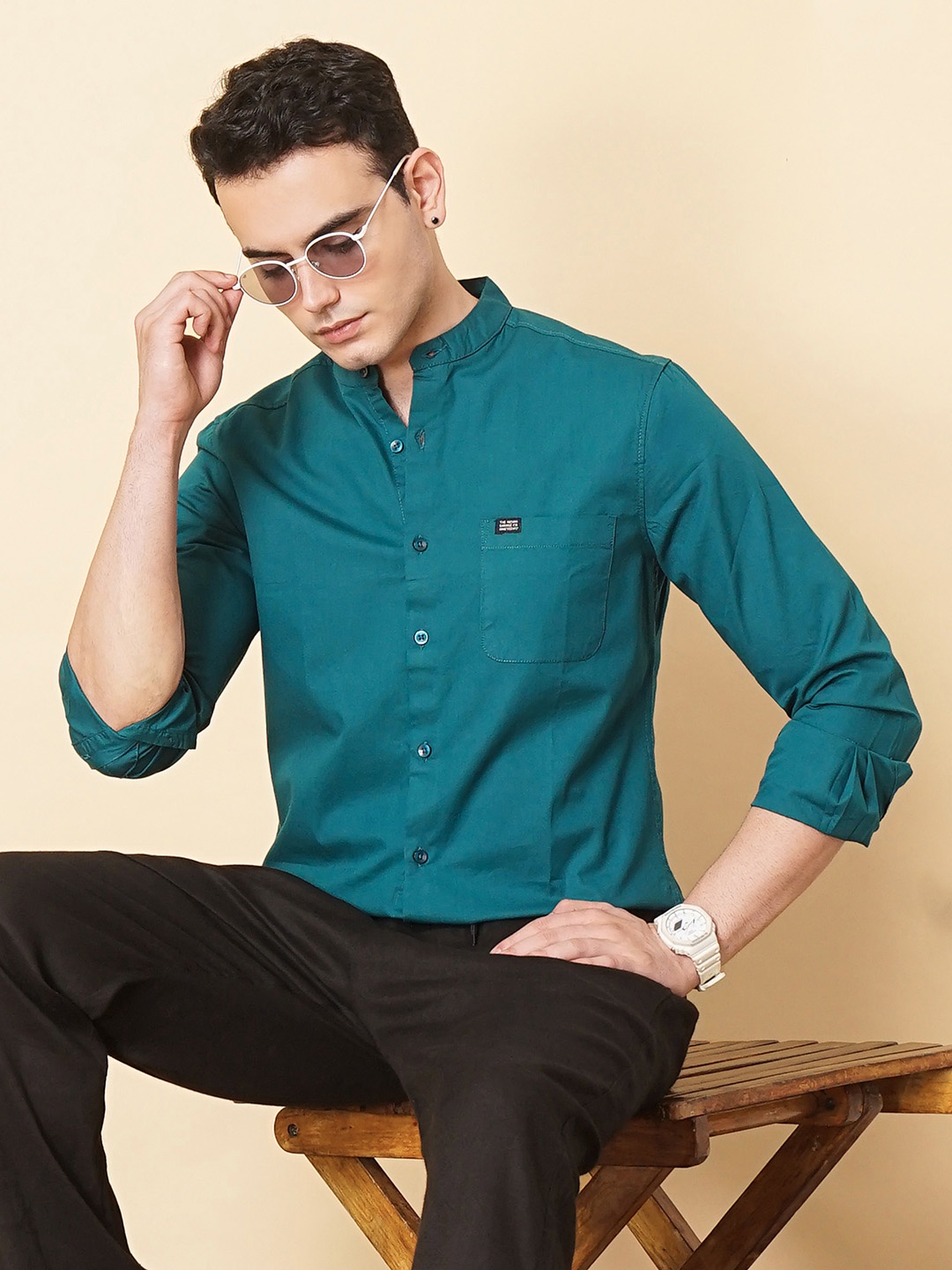 

The Indian Garage Co Men Teal Casual Cotton Shirt