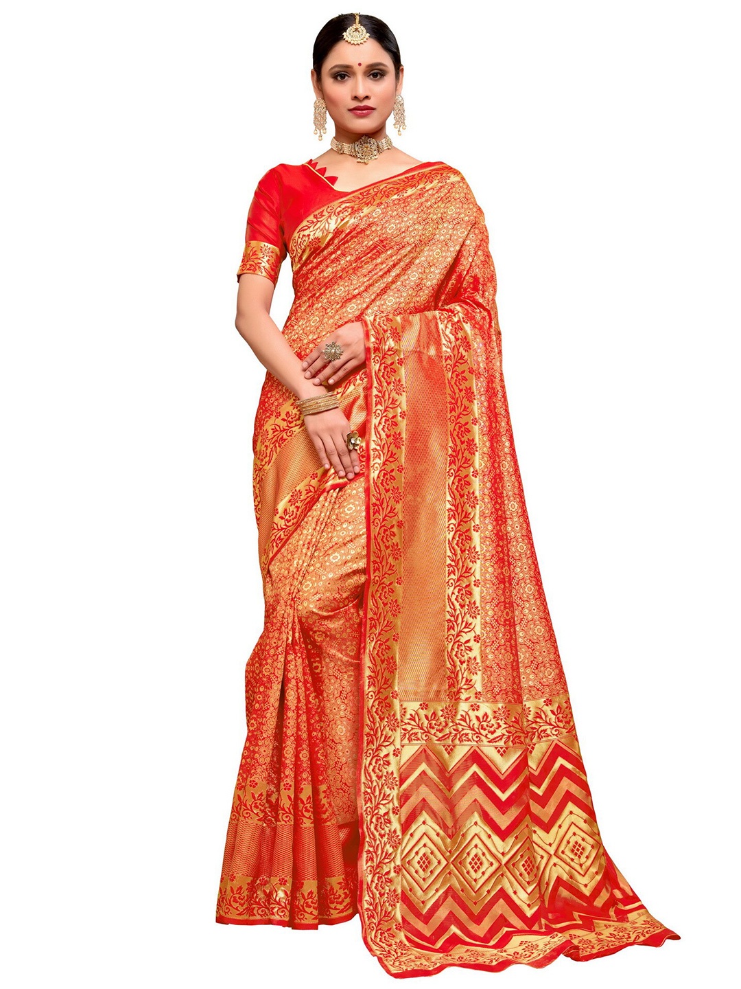 

SARIYA Red & Gold-Toned Floral Zari Silk Blend Banarasi Saree