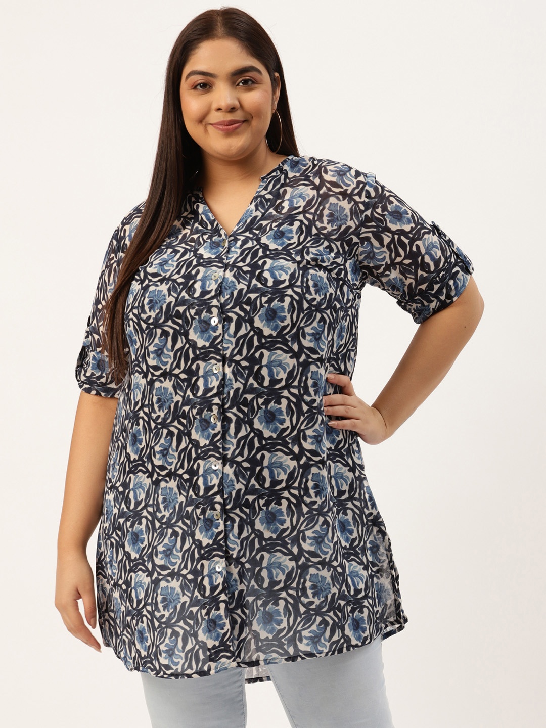 

theRebelinme Plus Size Off-White & Blue Floral Printed Tunic