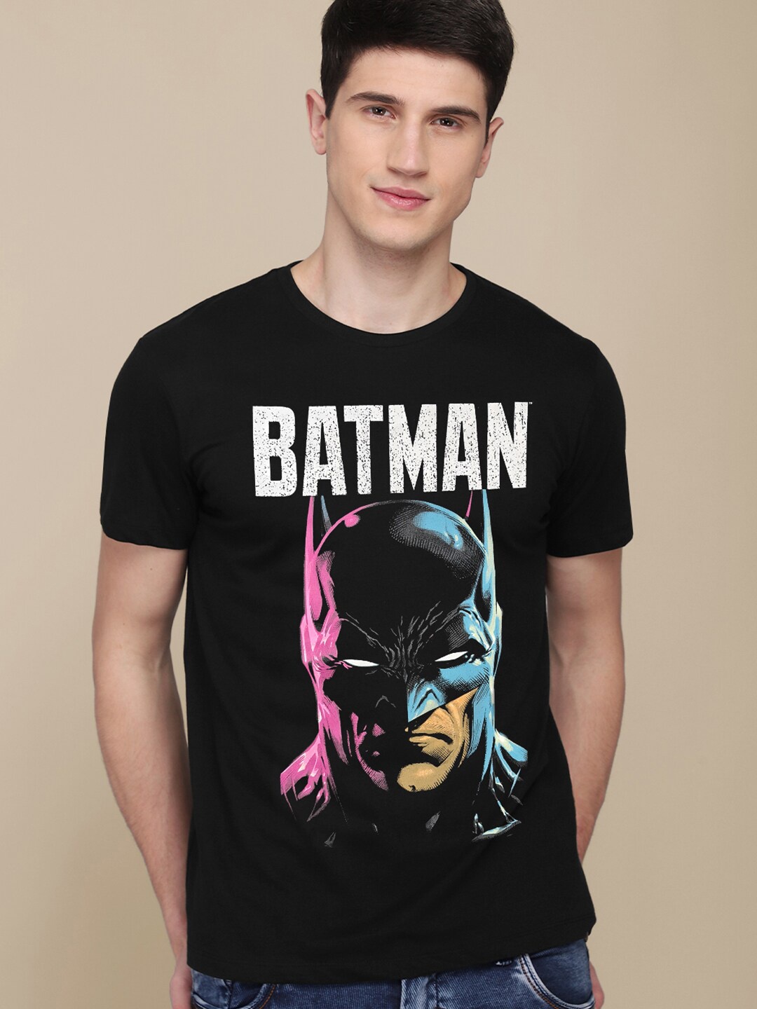 

Free Authority Men Black Batman Printed Applique T-shirt