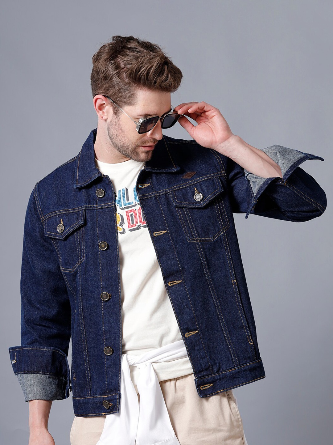

YOVISH Men Blue Washed Denim Jacket with Embroidered