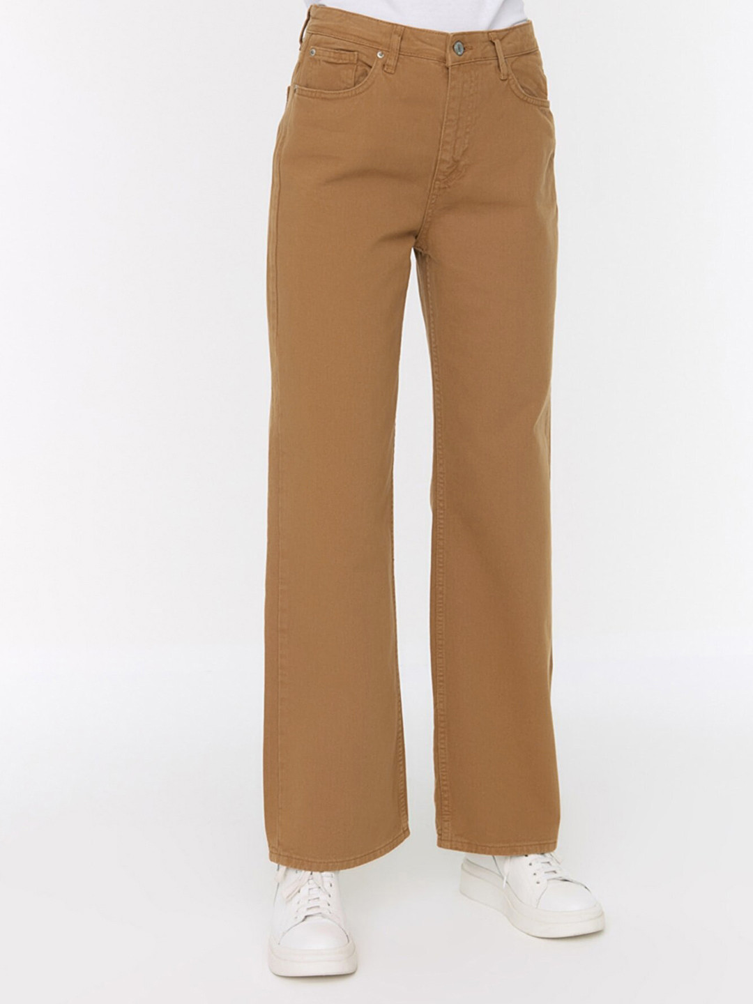 

Trendyol Women Brown Solid Pure Cotton Jeans