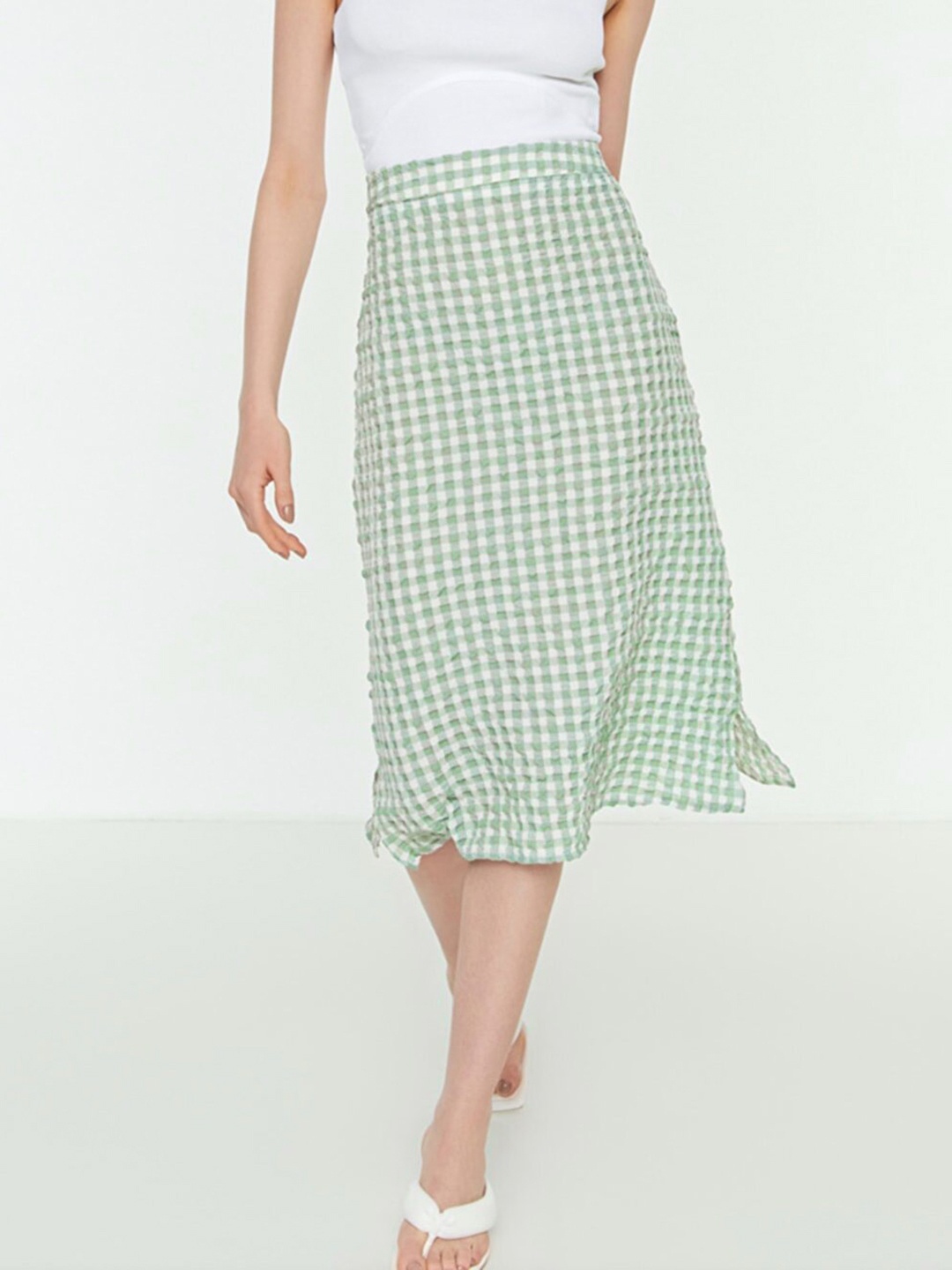 

Trendyol Women Green & White Checked A-Line Midi Skirt