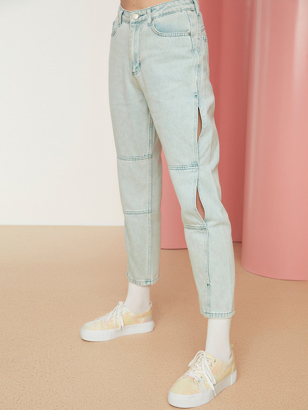 

Trendyol Women Green with Side Slit Pure Cotton Jeans