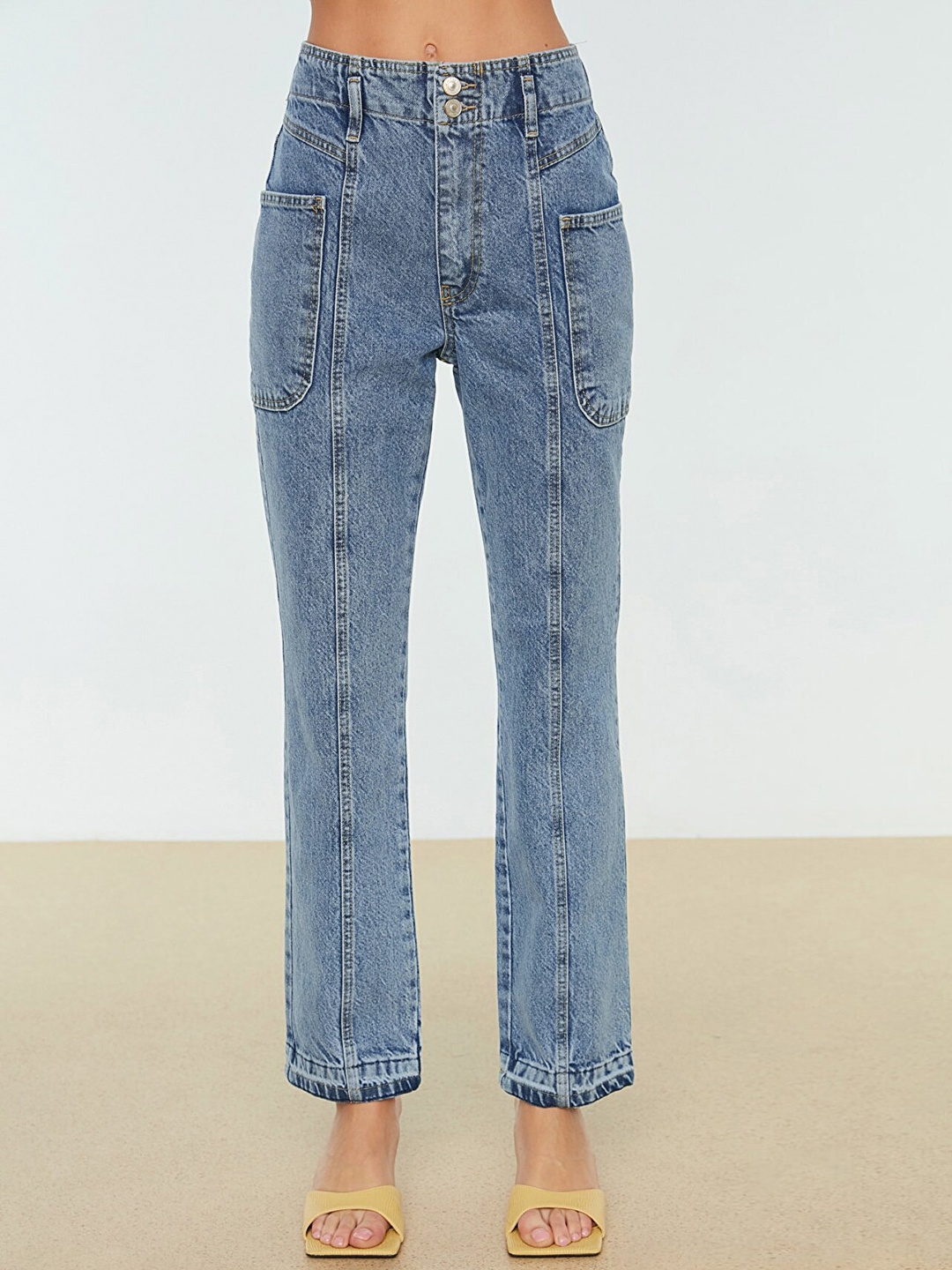 

Trendyol Women Blue Pocket Detailed Bootcut High-Rise Pure Cotton Jeans
