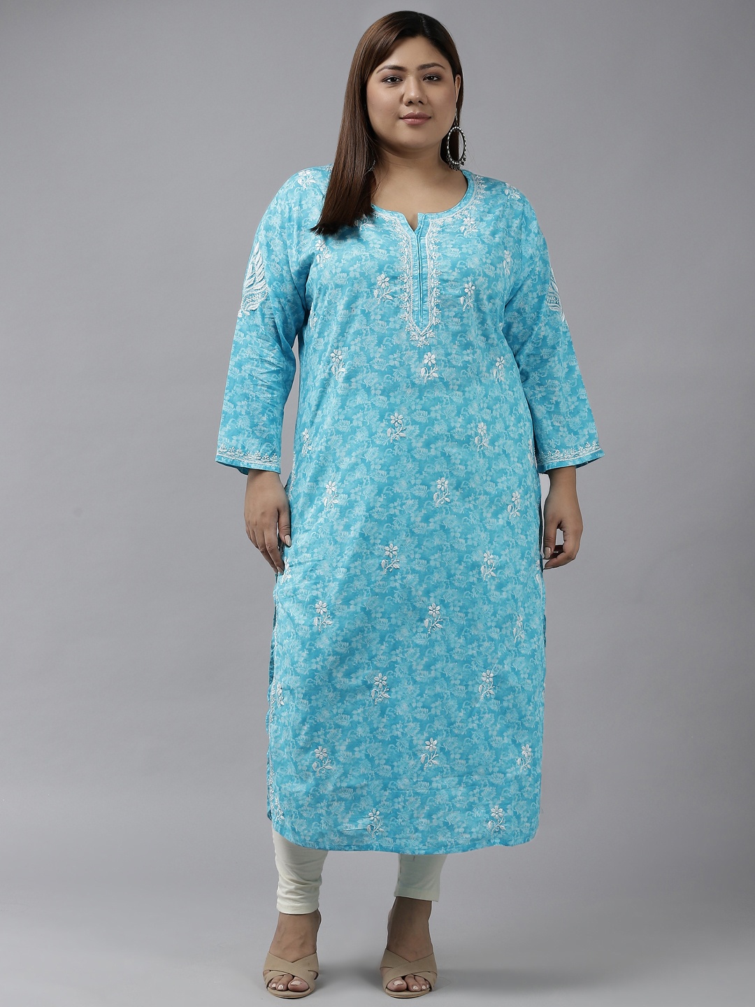 

ADA Women Turquoise Blue & White Floral Plus Size Chikankari Kurta