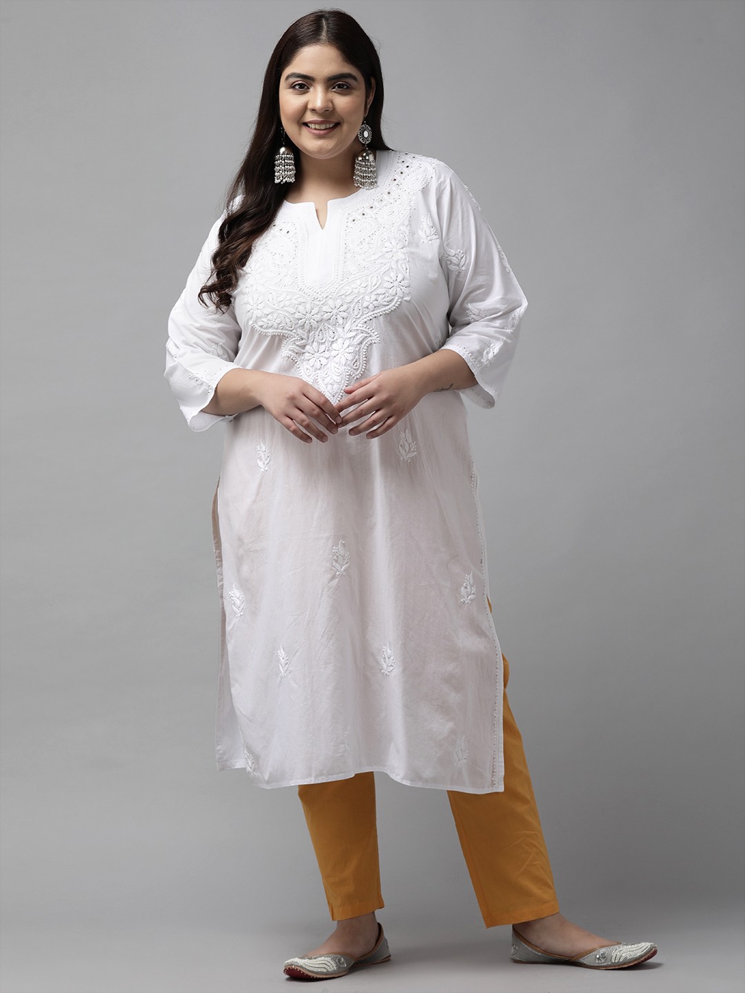 

ADA Women White Ethnic Motifs Embroidered Mukaish Kurta