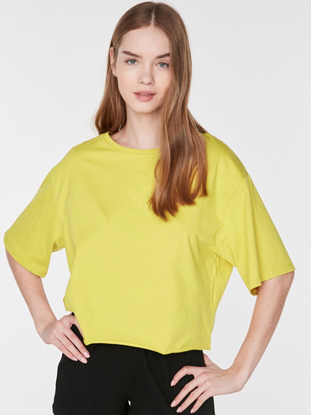 

Trendyol Women Mustard Yellow Pure Cotton Drop-Shoulder Sleeves Boxy T-shirt