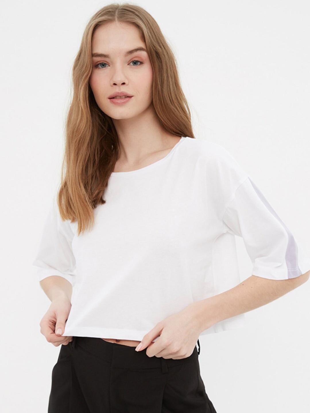 Trendyol Women White Solid T-shirt