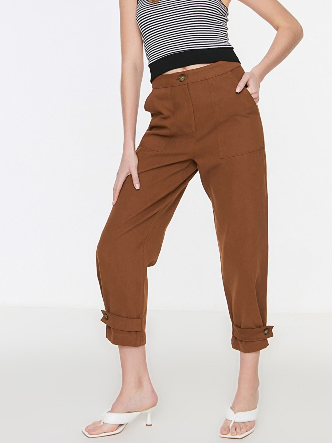 

Trendyol Women Brown Pure Cotton Carrot Fit Trousers